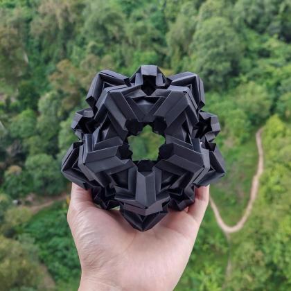 Miura-Ori Dodecahedron Kusudama
